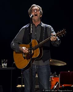 concert photo of eric clapton