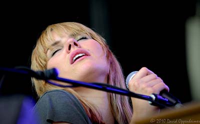 grace potter and the nocturnals performing live