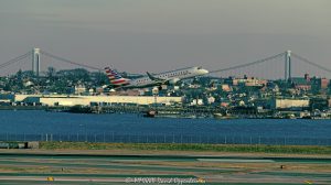 American Airlines Embraer 175 N432YX Jet Takeoff at LaGuardia Airport