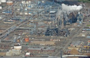Bayway Refinery - Gas & Oil ConocoPhillips Refinery in Newark