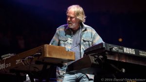 Bill Payne with The Doobie Brothers