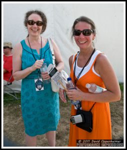 Bonnaroo Crowd Photos - Bonnaroo Girls, Crowds & More - 2010 Bonnaroo Music Festival Photos - © 2011 David Oppenheimer