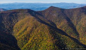 Craggy Gardens Visitor Center and Craggy Pinnacle along the Blue Ridge Parkway