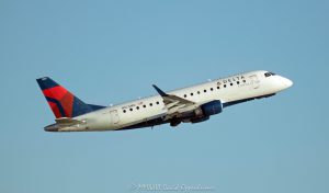 Delta Air Lines Embraer 170 N824MD Jet Takeoff at LaGuardia Airport