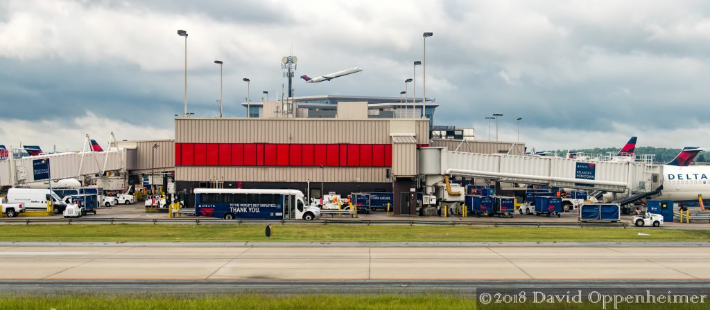 Delta Airline Jet Takeoff at Atlanta International Airport