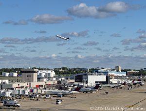 Delta Air Lines Jets at Hartsfield–Jackson Atlanta International Airport