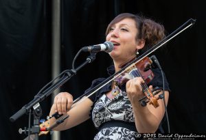 Erin Zindle with The Ragbirds