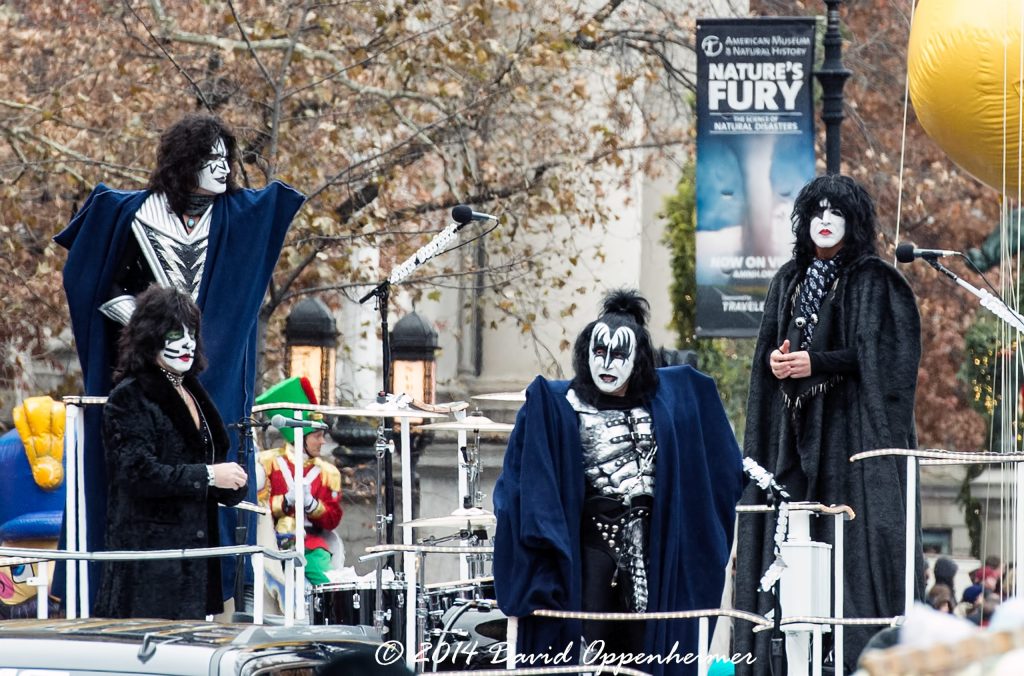 Kiss at Macy’s Thanksgiving Day Parade
