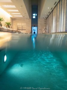 Lapis Spa at Fontainebleau Miami Beach Essence Mineral Pool