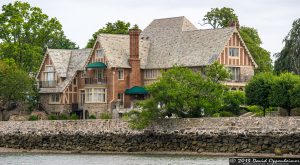 Larchmont Luxury Waterfront Real Estate