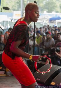 Noelle Scaggs w. Fritz and The Tantrums at Bonnaroo