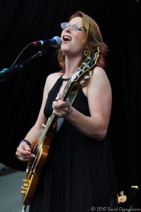 Susan Tedeschi with the Derek Trucks Band