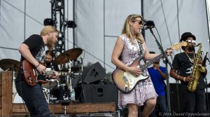 Derek Trucks and Susan Tedeschi with Tedeschi Trucks Band