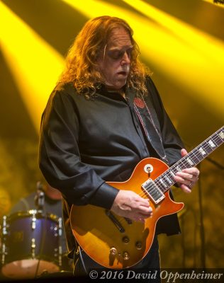 Warren Haynes with Ashes & Dust Warren Haynes with Ashes & Dust
