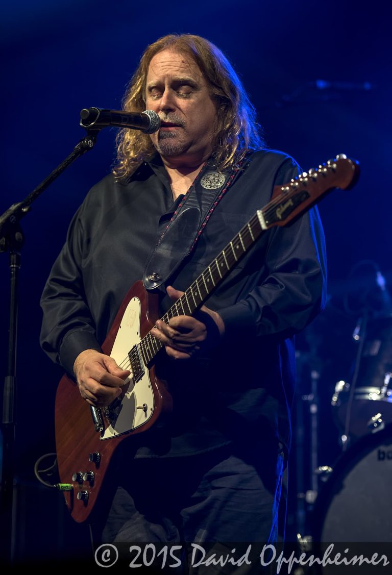 Warren Haynes at the Warren Hayens Christmas Jam
